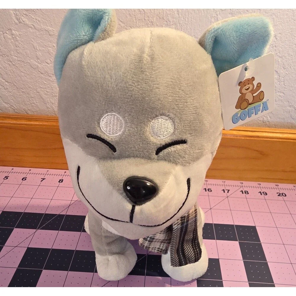 Goffa Gray Husky Wolf Plush Stuffed Animal Blue Ears Plaid Scarf NWT 8